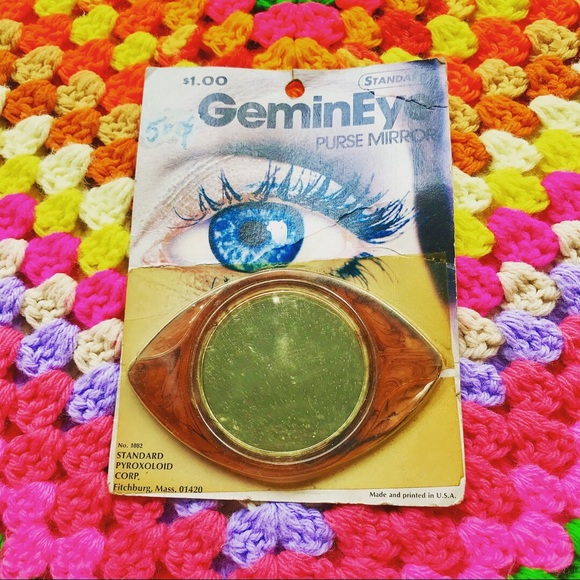 Vintage Other - SOLD vintage 70s deadstock Gemineye purse mirror